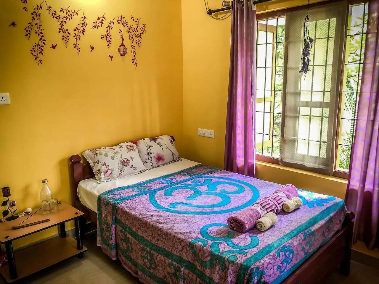 Отель Shakti Ashram, Healing Center & Academy * Only Women Варкала